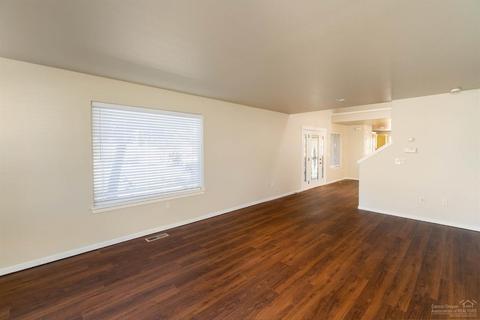 21124 Clairaway Ave, Bend, OR 97702 photo 13
