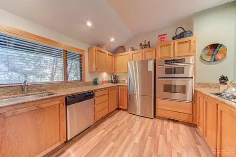 57243 Mashie Ln, Sunriver, OR 97707 photo 9