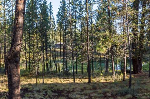 16980 Spring River Rd, Bend, OR 97707 photo 3