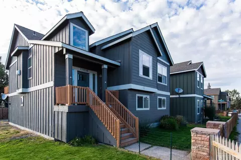 61835 SE 27th St, Bend, OR 97702 photo 2