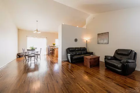 61835 SE 27th St, Bend, OR 97702 photo 6