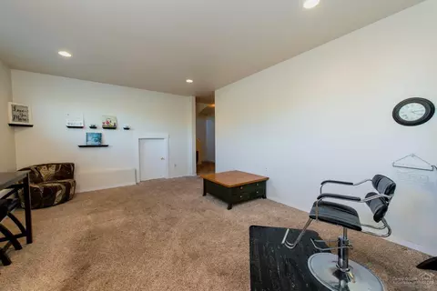 61835 SE 27th St, Bend, OR 97702 photo 14