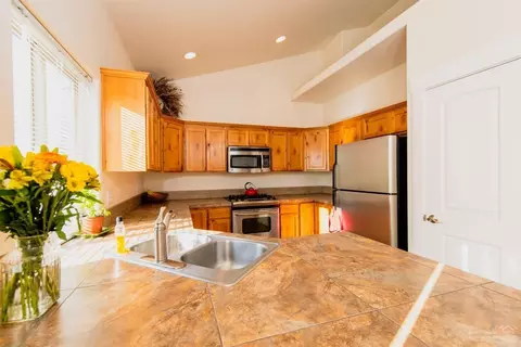 61835 SE 27th St, Bend, OR 97702 photo 5