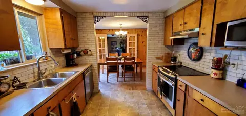 52520 River Pine Rd, La Pine, OR 97739 photo 9