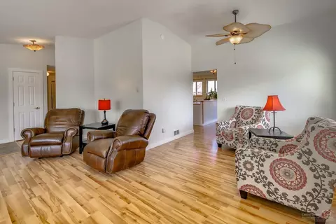 20207 NW Morgan Loop, Bend, OR 97703 photo 8