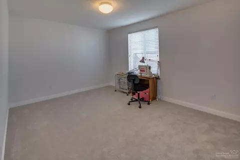 20207 NW Morgan Loop, Bend, OR 97703 photo 20
