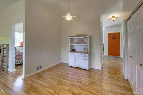 20207 NW Morgan Loop, Bend, OR 97703 photo 15