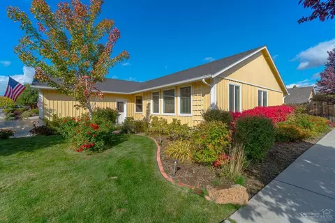 20207 NW Morgan Loop, Bend, OR 97703 photo 1