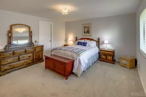 20207 NW Morgan Loop, Bend, OR 97703 photo 17