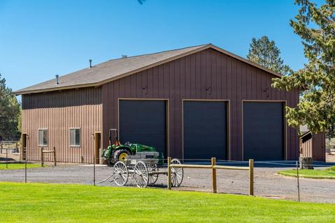 61425 Gosney Rd, Bend, OR 97702 photo 4