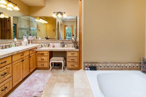 19548 Aster Ln, Bend, OR 97702 photo 18