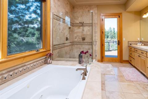 19548 Aster Ln, Bend, OR 97702 photo 17