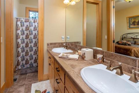 19548 Aster Ln, Bend, OR 97702 photo 22