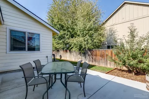 770 E Cascade Ave, Sisters, OR 97759 photo 20