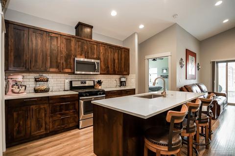 2270 NE Jackson Ave, Bend, OR 97701 photo 8
