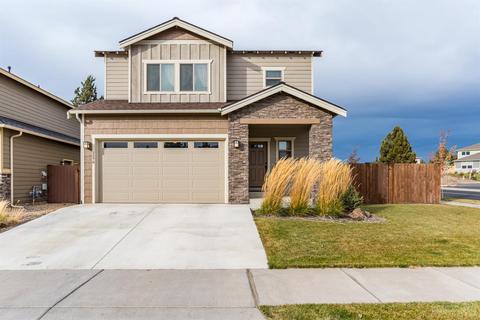 2270 NE Jackson Ave, Bend, OR 97701 photo 1