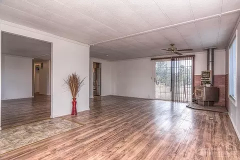 64855 Mcgrath Rd, Bend, OR 97701 photo 3