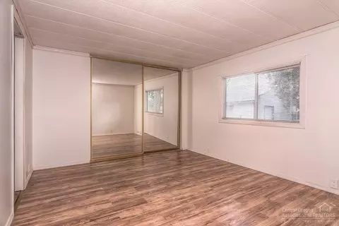 64855 Mcgrath Rd, Bend, OR 97701 photo 11