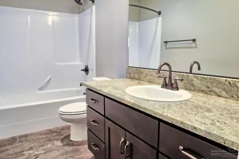1027 SE Leonel, Bend, OR 97702 photo 15