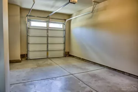 1027 SE Leonel, Bend, OR 97702 photo 19