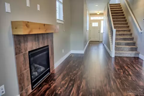 1027 SE Leonel, Bend, OR 97702 photo 7
