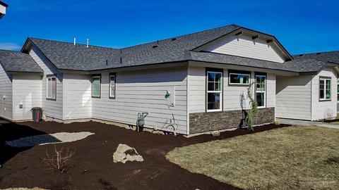 20782 Beaumont Dr, Bend, OR 97701 photo 5