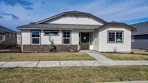 20782 Beaumont Dr, Bend, OR 97701 photo 1