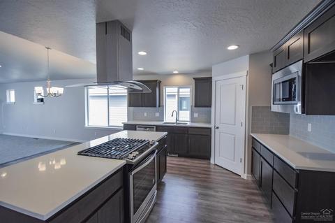 20782 Beaumont Dr, Bend, OR 97701 photo 10