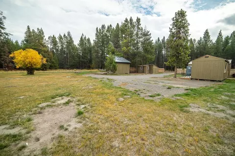 16946 Fontana, Bend, OR 97707 photo 7