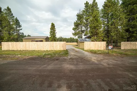 16946 Fontana, Bend, OR 97707 photo 1
