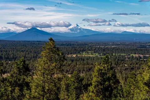 3145 NW Starview Dr, Bend, OR 97703 photo 25