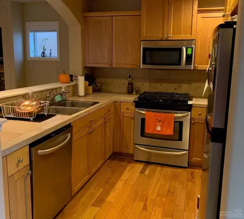 20277 Schaeffer Dr, Bend, OR 97703 photo 8