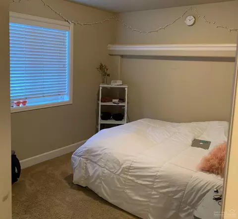 20277 Schaeffer Dr, Bend, OR 97703 photo 9