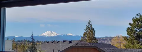21223 NE Keyte, Bend, OR 97701 photo 9