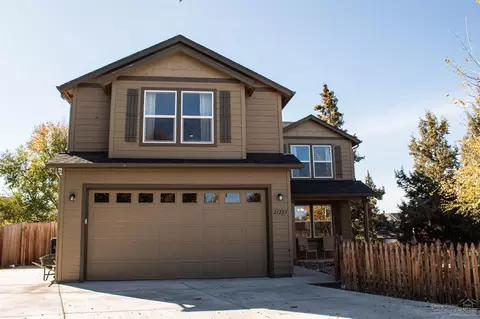 21223 NE Keyte, Bend, OR 97701 photo 23