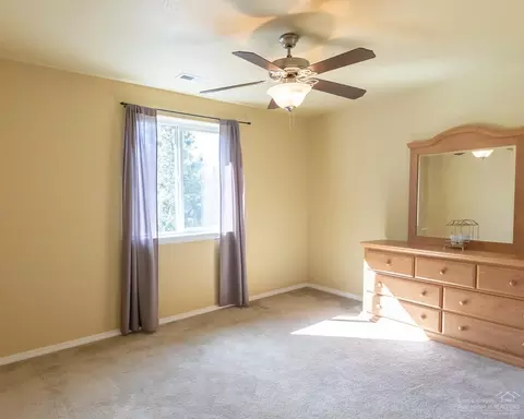 21223 NE Keyte, Bend, OR 97701 photo 15