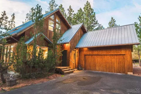 60755 River Bend Dr, Bend, OR 97702 photo 1