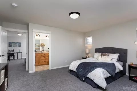 20257 Badger Rd, Bend, OR 97702 photo 14