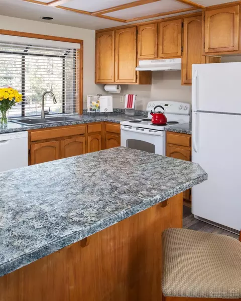 18081 Juniper Ln, Sunriver, OR 97707 photo 6