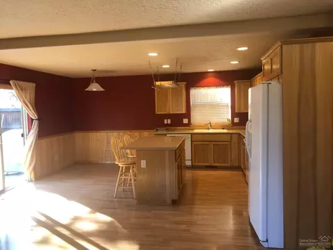 16433 Heath Dr, La Pine, OR 97739 photo 10