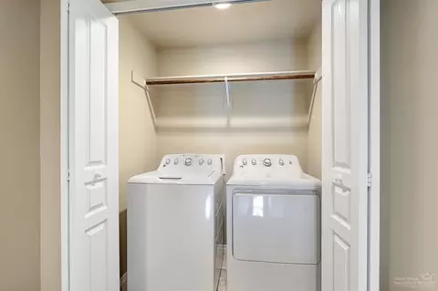 63334 Lamoine Ln, Bend, OR 97701 photo 14