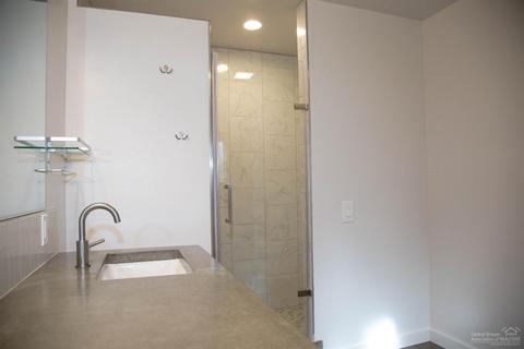 60894 Alpine Dr, Bend, OR 97702 photo 18