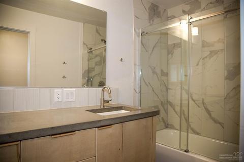 60894 Alpine Dr, Bend, OR 97702 photo 10