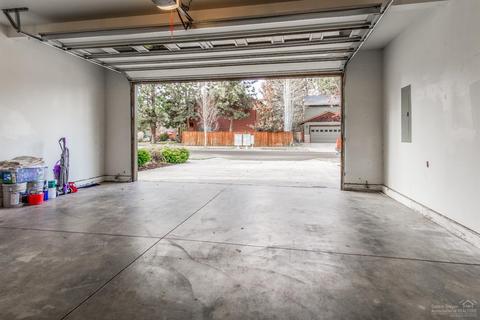 19785 Astro Pl, Bend, OR 97702 photo 24
