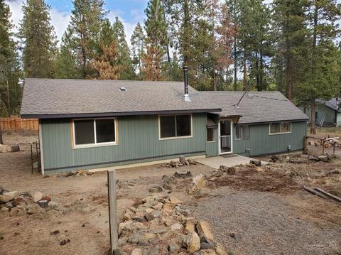 16860 Jacinto Rd, Bend, OR 97707 photo 2