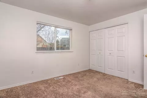 63320 Majestic Loop, Bend, OR 97701 photo 15