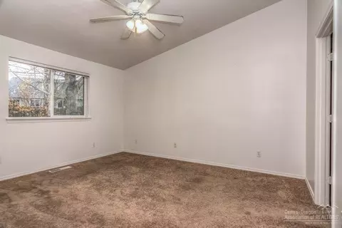 63320 Majestic Loop, Bend, OR 97701 photo 12