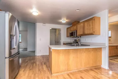63320 Majestic Loop, Bend, OR 97701 photo 9