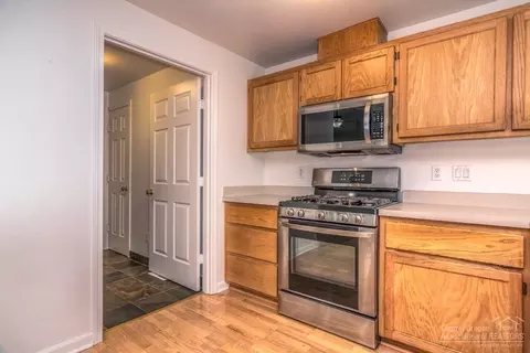 63320 Majestic Loop, Bend, OR 97701 photo 8