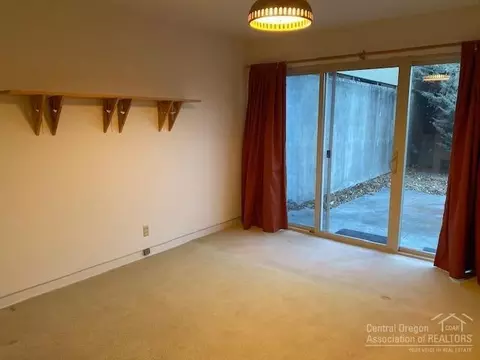 411 NW Horn Ave, Pendleton, OR 97801 photo 19